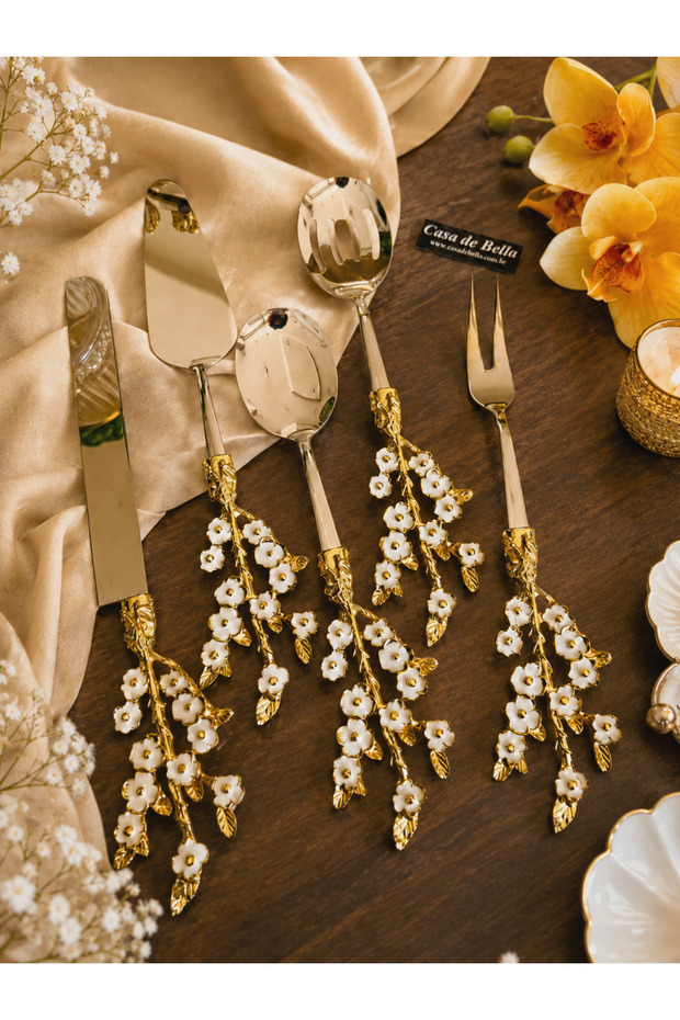Flower Embossed 5-Piece Serving Set