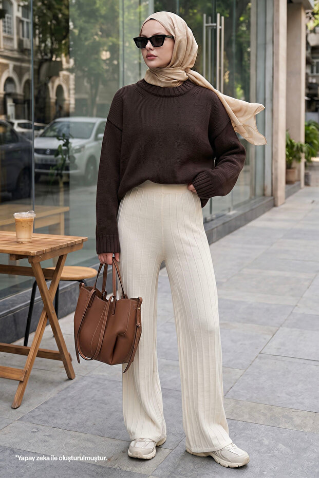 Thick Corded Ecru Knitwear Trousers