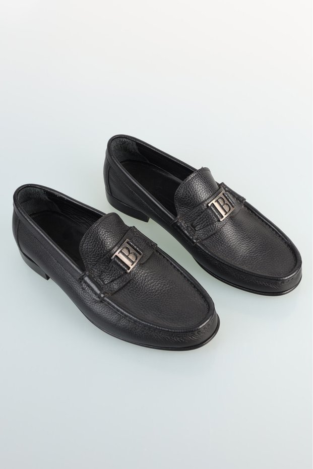 Black Metal Buckle Leather Men's Shoes