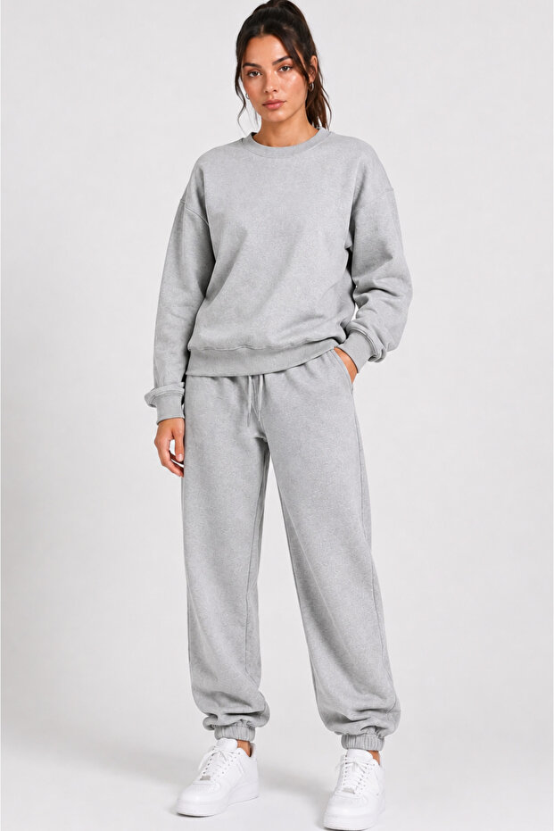 Women's Gray Crew Neck Oversize Rubber Cuffed Bottom and Top Tracksuit Set