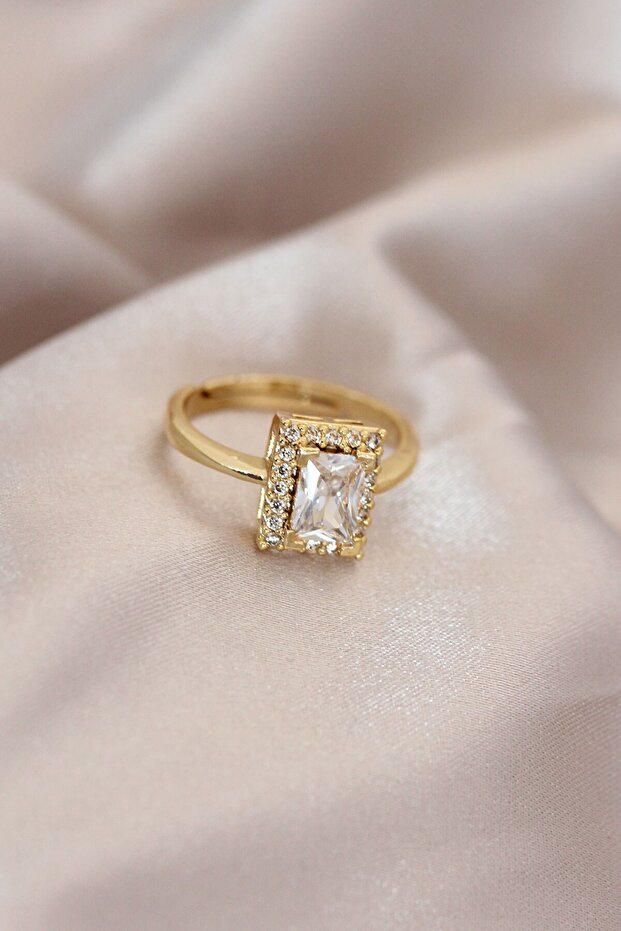 Adjustable Gold Color Metal Zircon and Crystal Stone Rectangular Model Ring