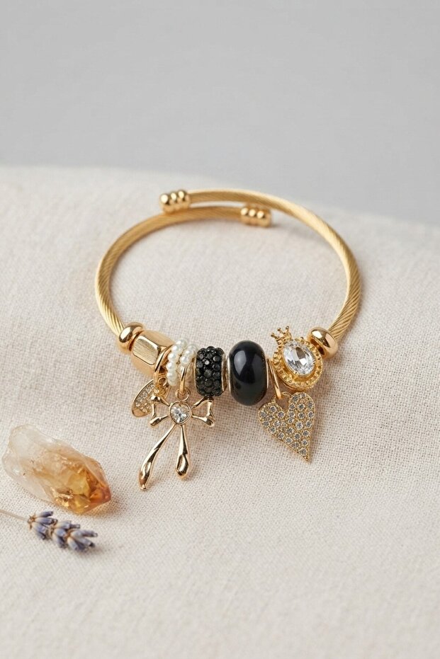 Bow and Heart Black Charm Bracelet