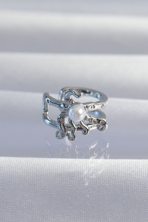 Brass Silver Color Octopus Earcuff Earrings with Pearls