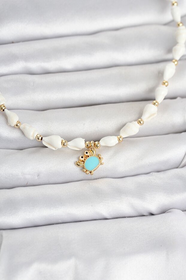 Natural Sea Shell Stringed Blue Crab Model Necklace