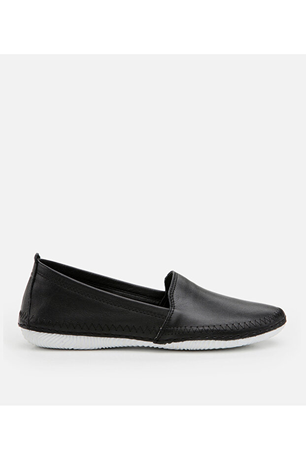 Women's Leather Black Loafer