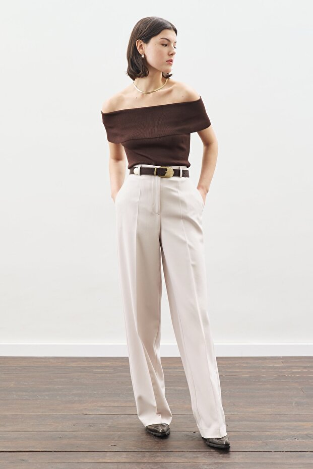 Long Leg Straight Pants Beige