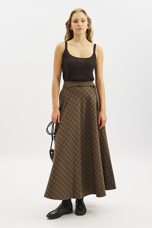 Plaid Patterned Wide Skirt Brown