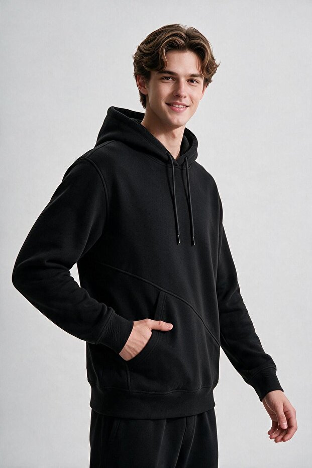 Men's Black Hooded Sweatshirt with Side Pockets and 3-Thread Fleece Inside