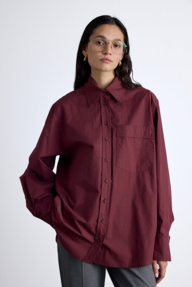 Oversize shirt claret with battery detail