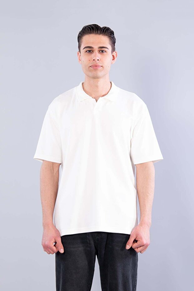4029 Collared Buttonless Modal T-Shirt