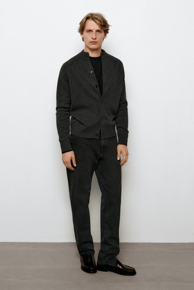Tapered fit jean