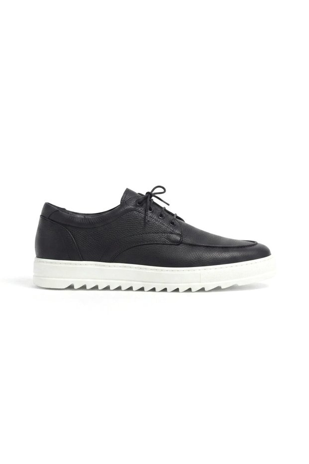 Velaro Premium Lace-Up Men's Casual Sports Classic Shoes - Black and White