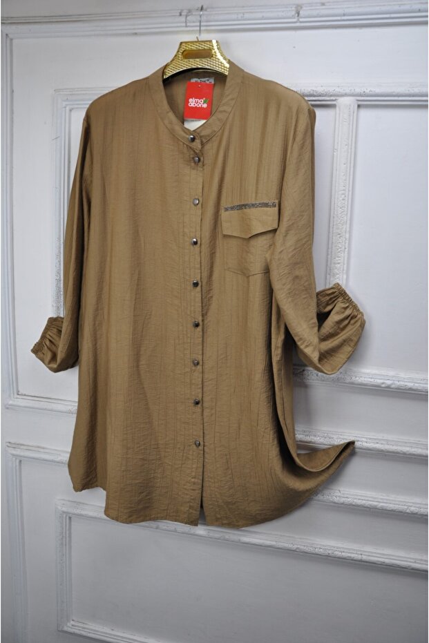 Super Battal Strawberry Covered Shirt