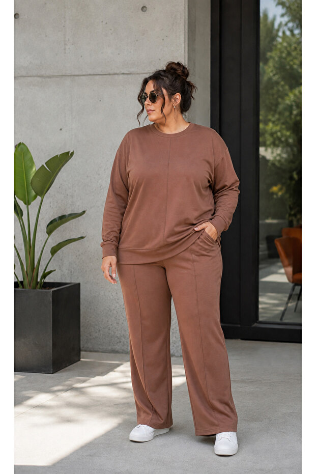 Plus Size Soft Texture Flexible Loose Comfortable Tracksuit Set