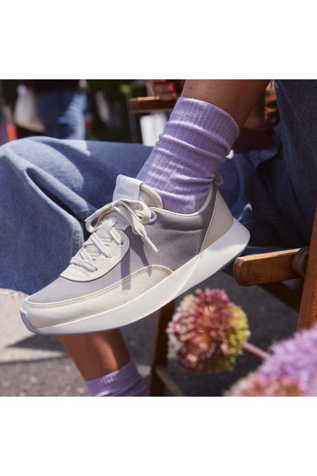 Women's Couriers - Dark Grey/Natural Black (Natural White Sole)