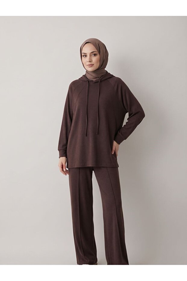 Partial Model Hooded Suit-Brown