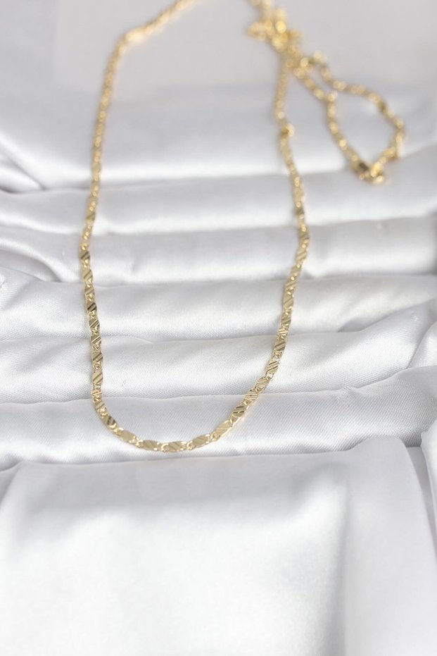 60cm Golden Brass Line Laser Women's Necklace for Elegant Necks