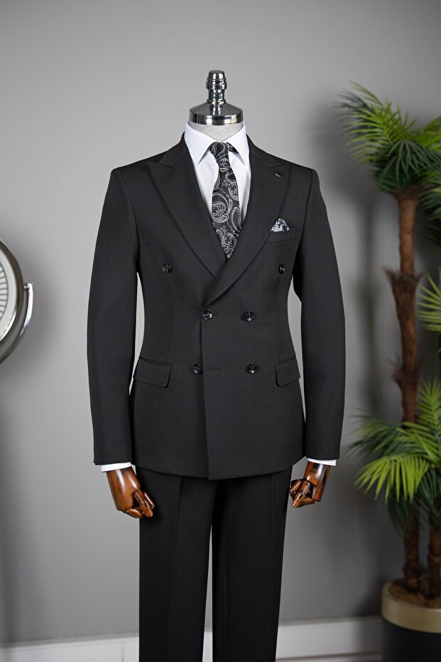Exclusive Double-Breasted Suit Black