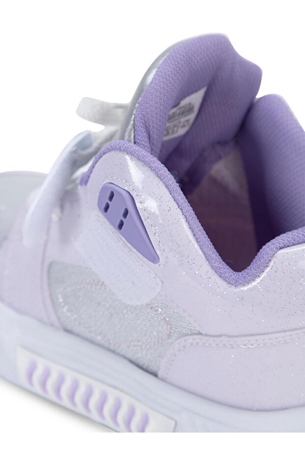 Size 31-35 Sports Shoes - White