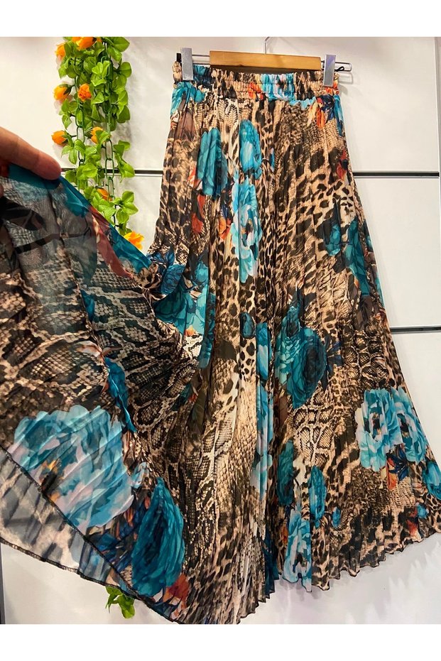 Patterned Chiffon A-Line Skirt Lined