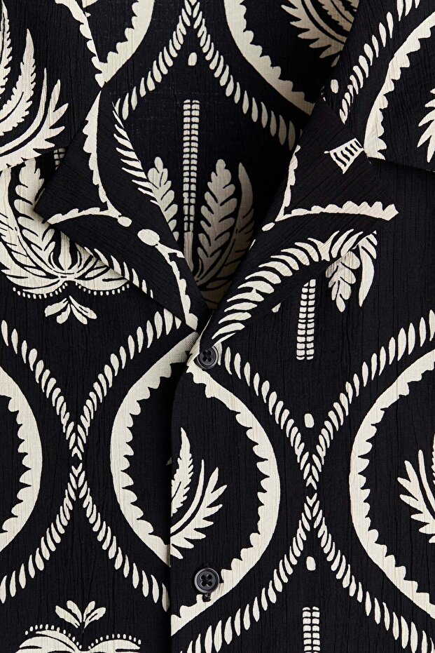 Relaxed Fit Resort shirt