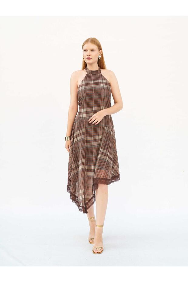 Women's Brown Plaid Patterned Halter Neck Lace Detailed Asymmetrical Midi Dress