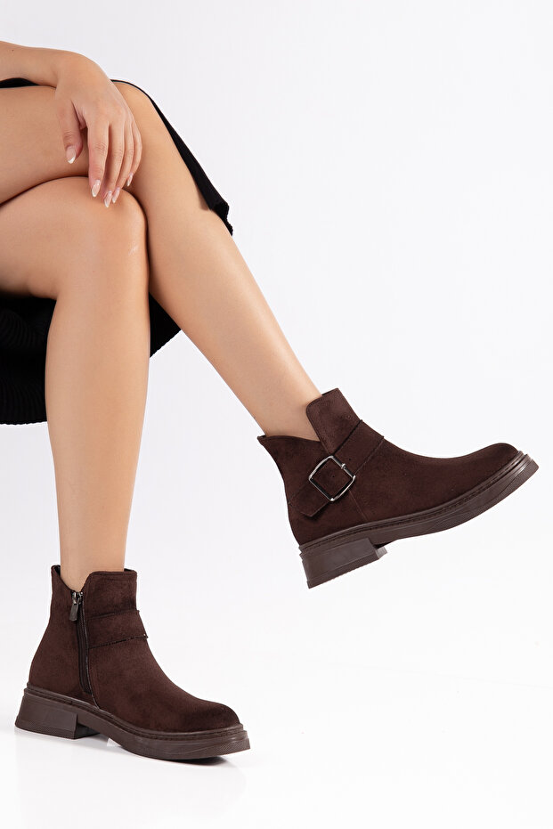 D0638 Daily Women's Zippered Boots