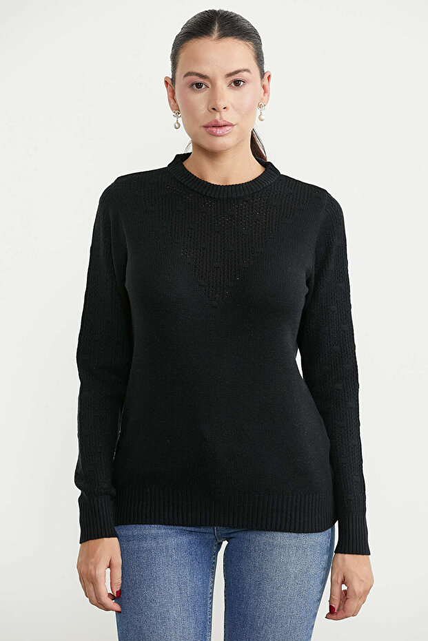 Zero Collar Motif Knit Sweater - Black