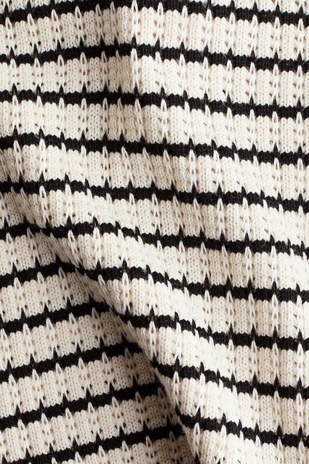 2-piece hole-knit cotton set