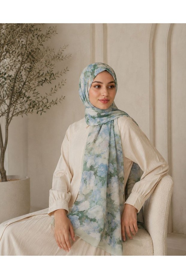 Canvas Botanical Dream Patterned Shawl