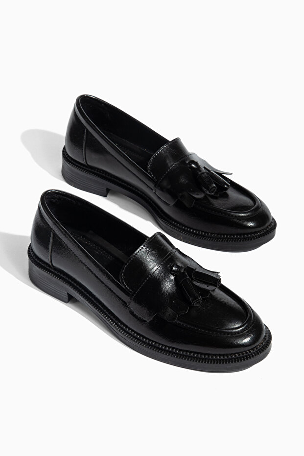 D547 Women's Tassel Loafer Casual Shoes