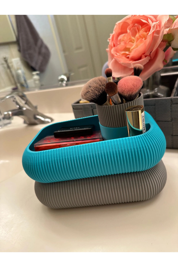 360 ° Rotating Makeup Organizer Cosmetic Organizer Makeup Tool Holder Desktop Organizer