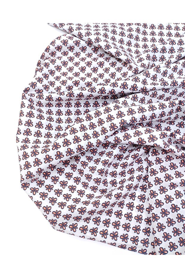 Red Floral Patterned Cotton Voile Voile Woven Fabric on White Background for Shirts & Dresses Width: 150cm