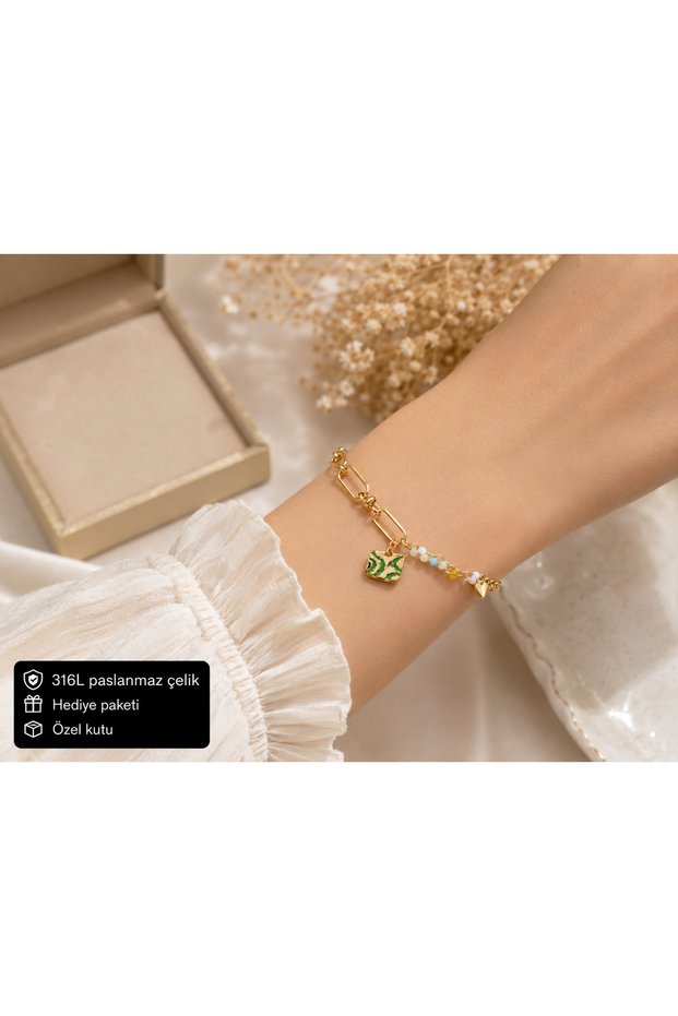 316L Stainless Steel Gold Color Women's Bracelet with Green Detailed Beaded Heart End