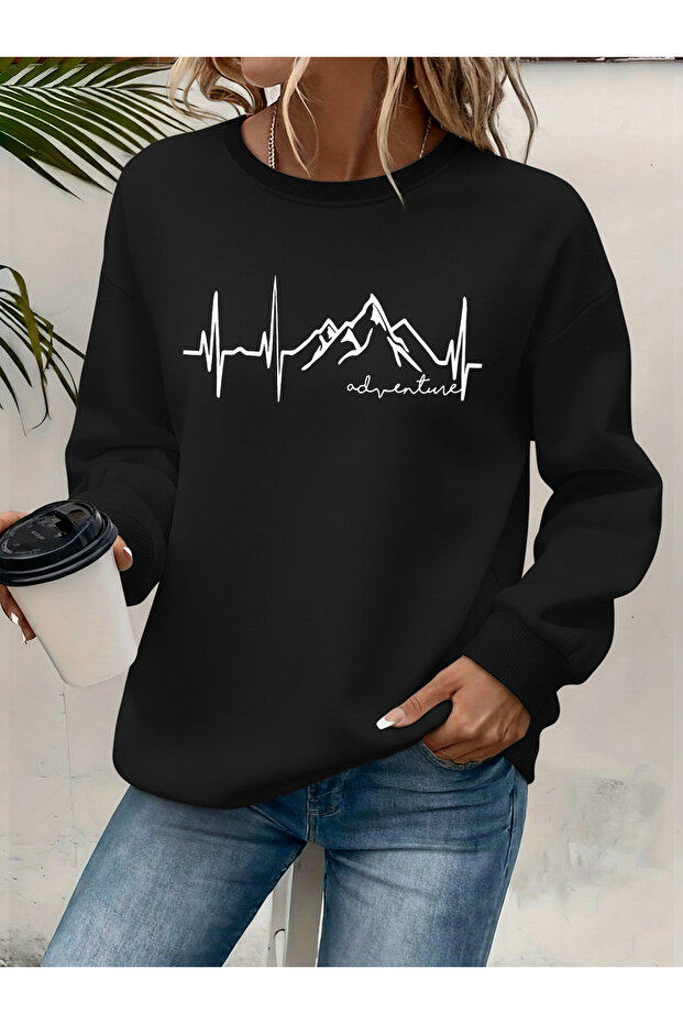 Women's Printed Crew Neck Comfortable Fit Sweatshirt