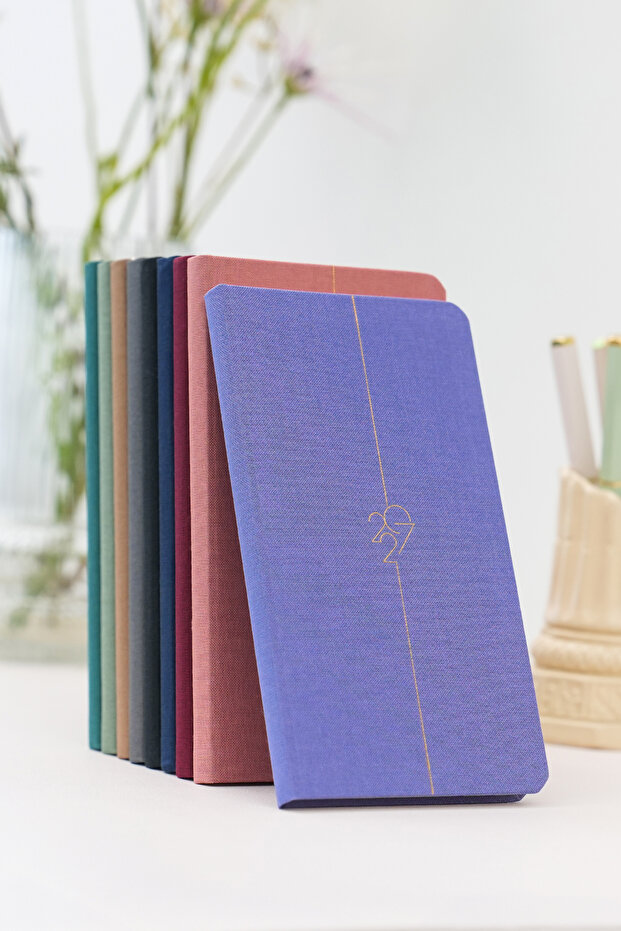 2027 Year Weekly Linen 9X17 cm Pocket Agenda 12 Months Lilac