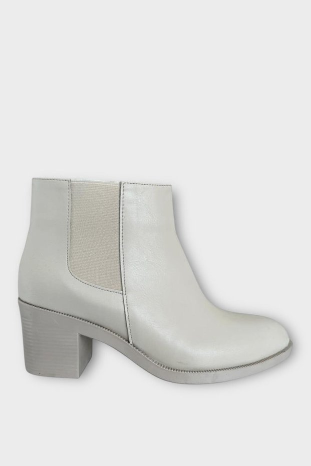 Short Heeled Zippered Women's Boots (7cm) Beige