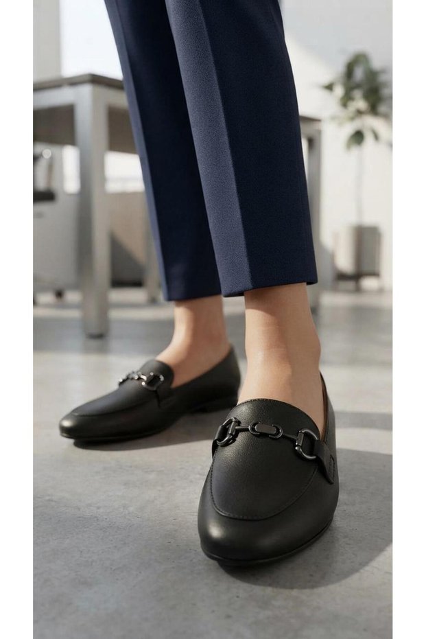 Black Leather Buckle Women's Casual Ballerinas