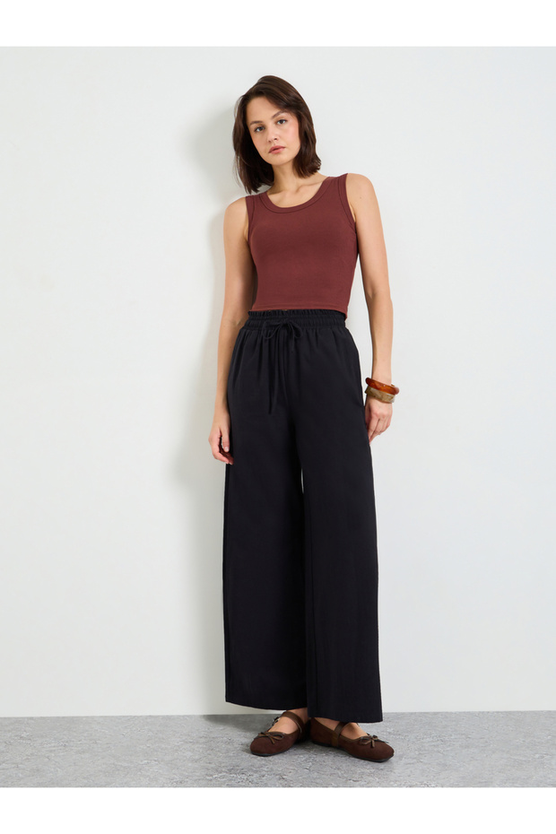 Black Wide-Leg Trousers