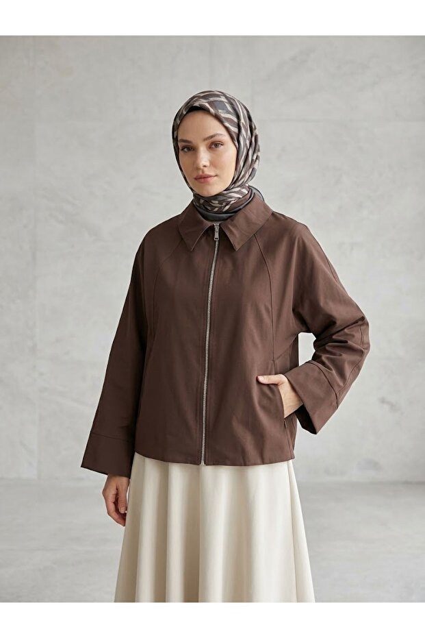 Poncho with Zippered Pocket - Brown