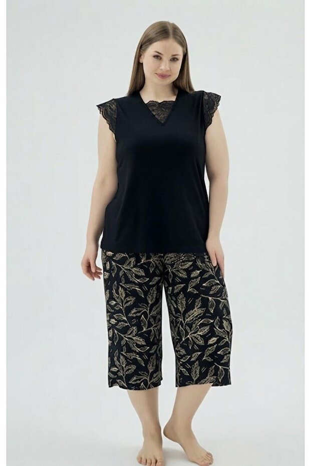 17057 Black Leaf Patterned Plus Size Capri Set