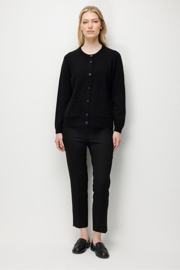 Women's Crew Neck Buttoned Pocket Basic Short Wool Jacket Black