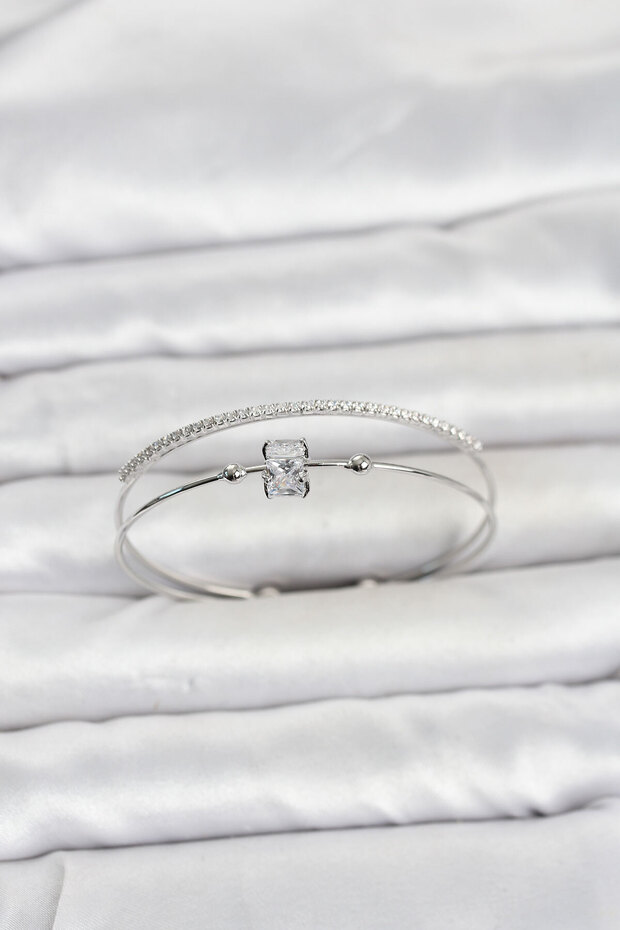 Brass Silver Color Zircon Stone Baguette Model Women's Bracelet
