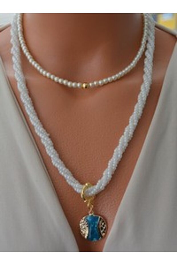 Necklace - Gold Color -