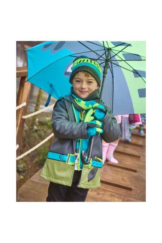 9334 Raincoat