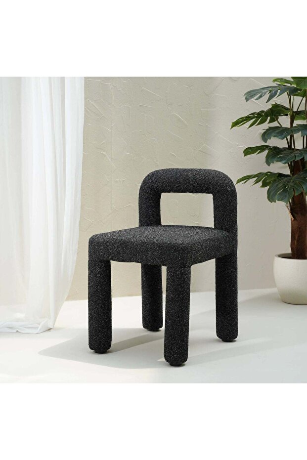 ARON DINING CHAIR