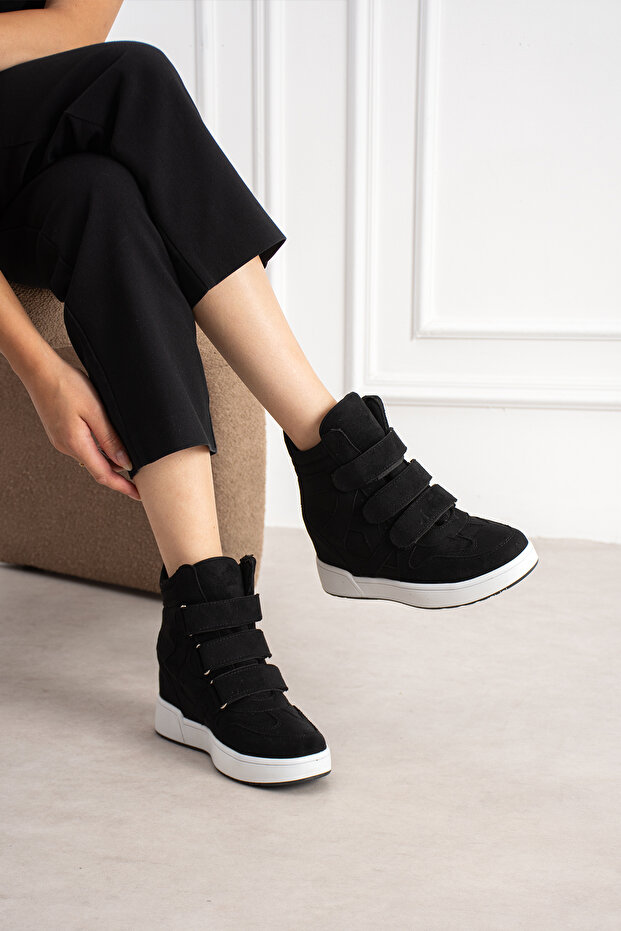 İzabel Velcro Hidden Heel Boots