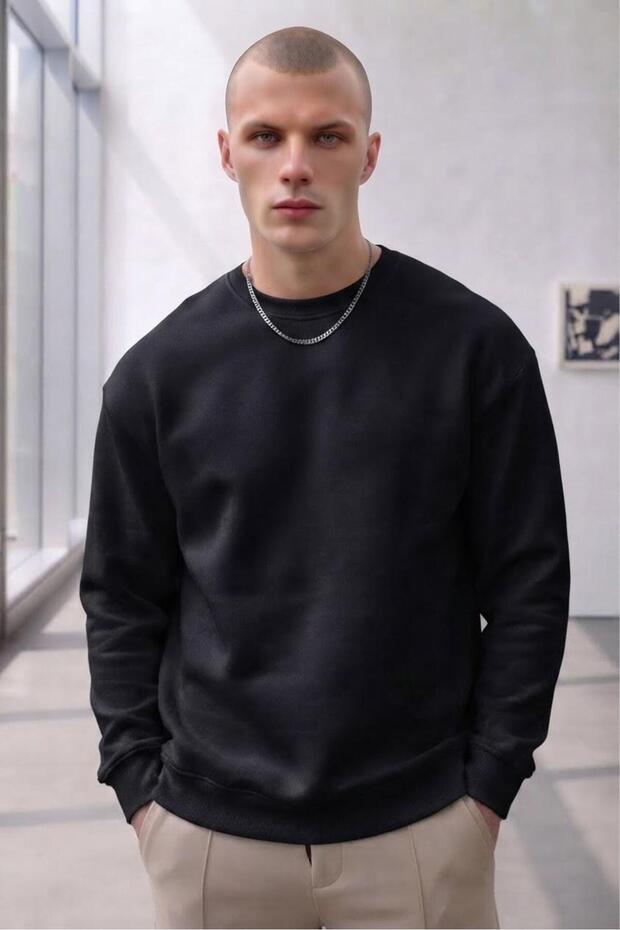 Men's Black Basic Crew Neck Sweatshirt