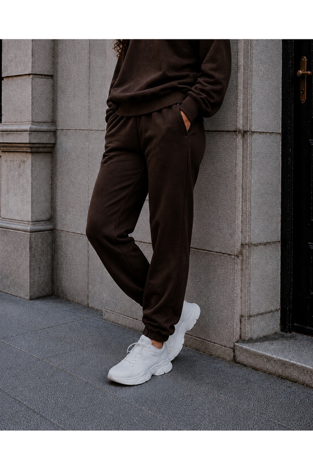 Women's 3 Thread Non-Threaded Elastic Cuffed Jogger Sweatpants