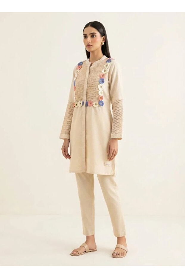 Beige Crochet Applique Mandarin Collar Kurta & Pant Set – Women's Indian Ethnic Wear